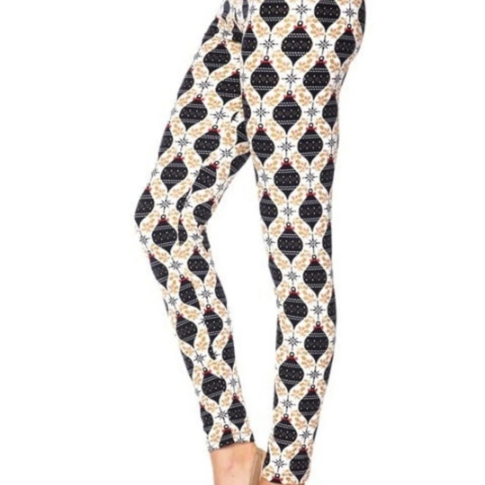 Ornament Leggings Plus